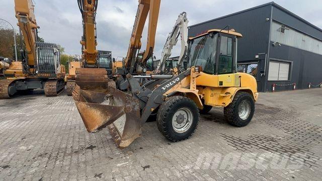 Volvo L30B Chargeuse sur pneus