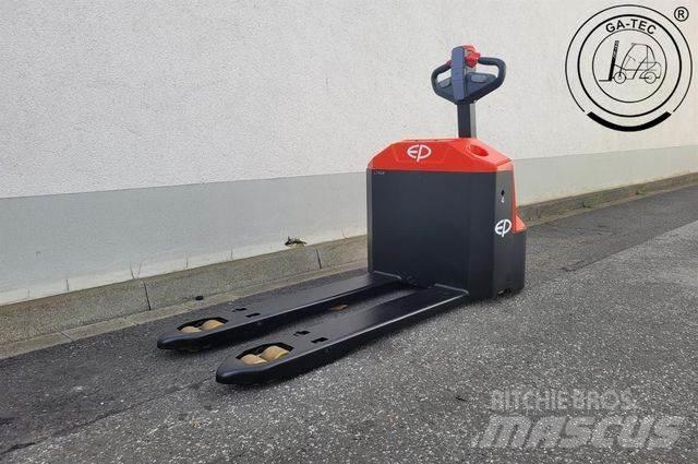  WPL202 Préparateur de commande au sol