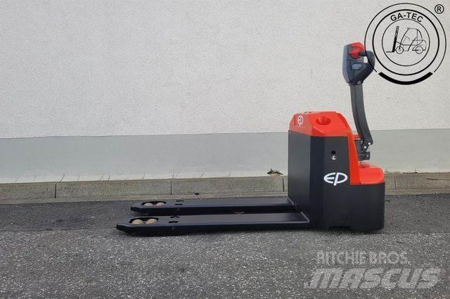  WPL202 Préparateur de commande au sol