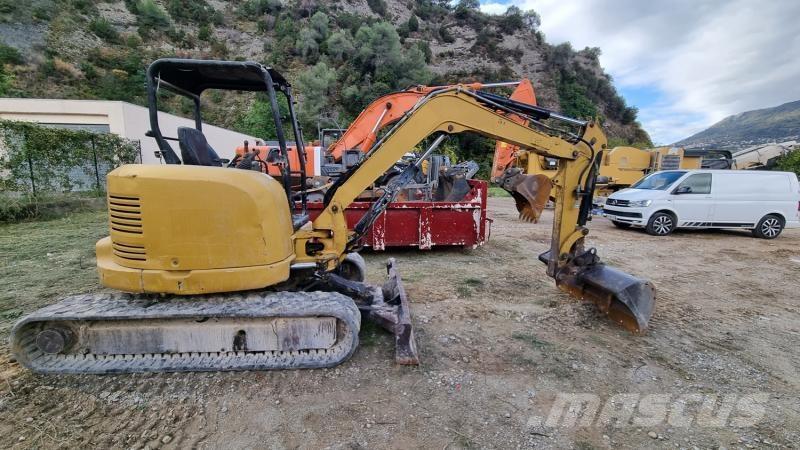 CAT 305ECR Mini pelle < 7t