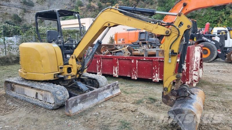 CAT 305ECR Mini pelle < 7t