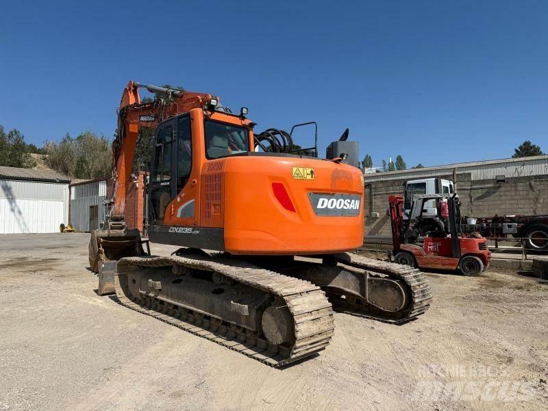 Doosan DX235LCR Pelle sur chenilles