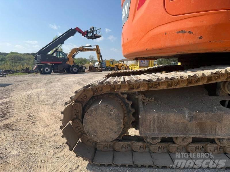 Doosan DX235LCR Pelle sur chenilles