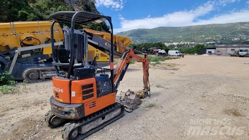 Hitachi ZAXIS 19 Mini pelle < 7t