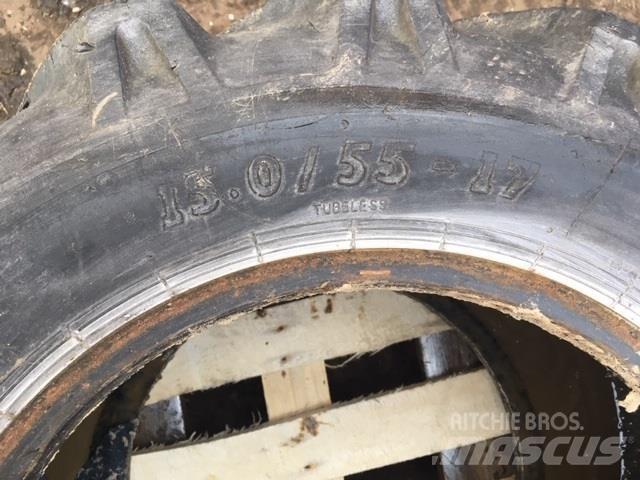  - - -  15.0/55-17 Pneus, roues et jantes