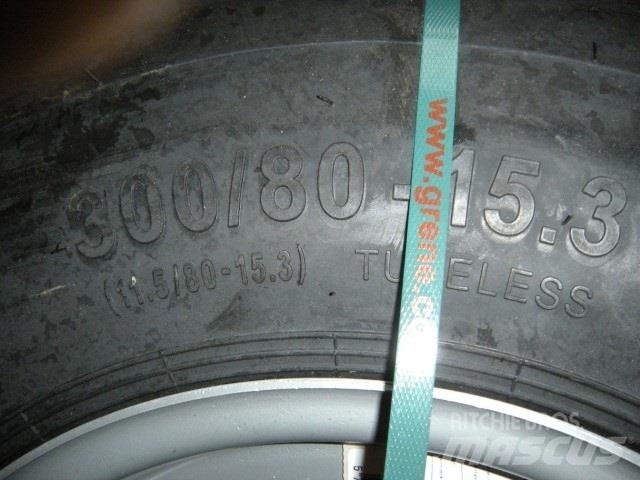  - - - 300-80-15.3 Pneus, roues et jantes
