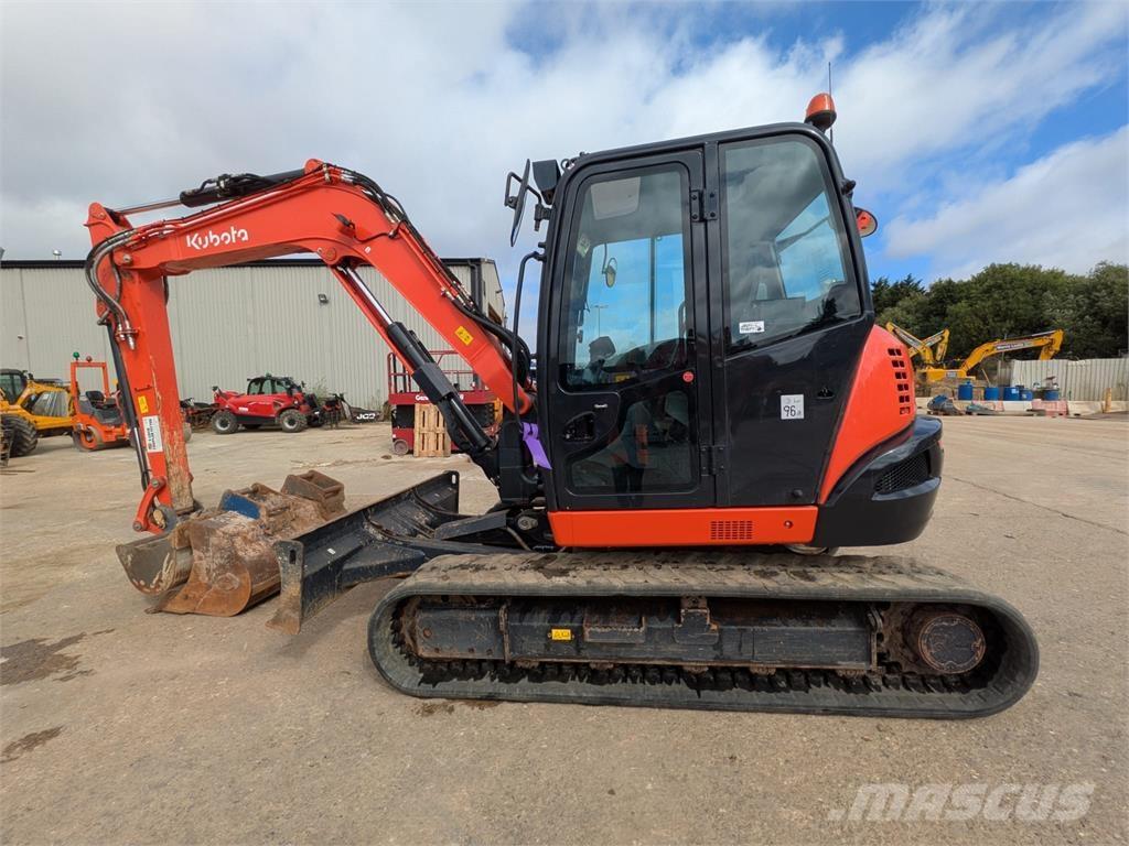 Kubota  Mini pelle < 7t