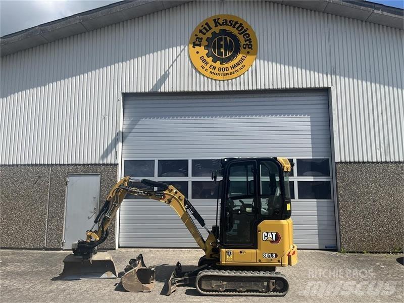 CAT 301.8 Mini pelle < 7t