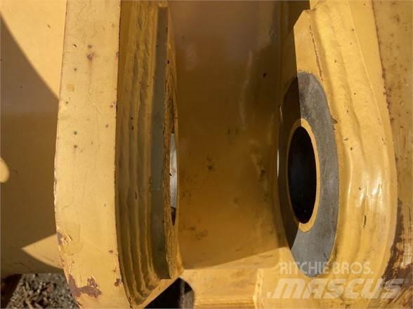 CAT 986H Godet