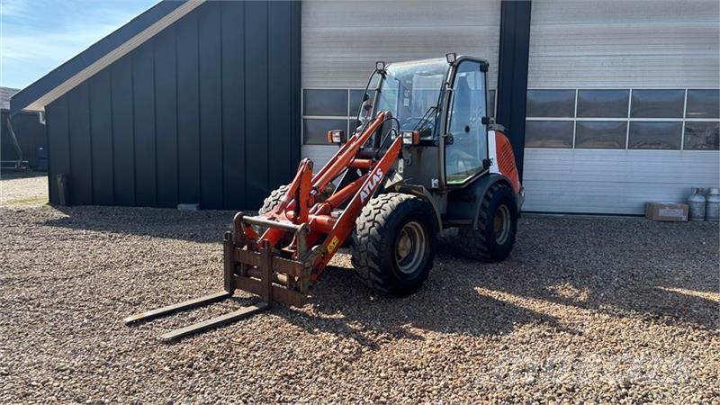 Atlas 50 Chargeuse sur pneus