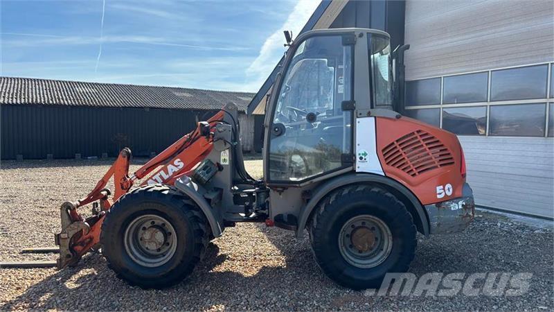 Atlas 50 Chargeuse sur pneus