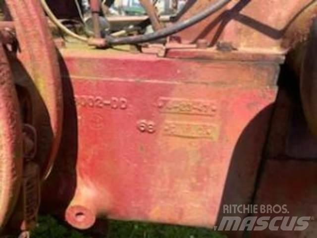 Farmall M Tractor Construction - Autres