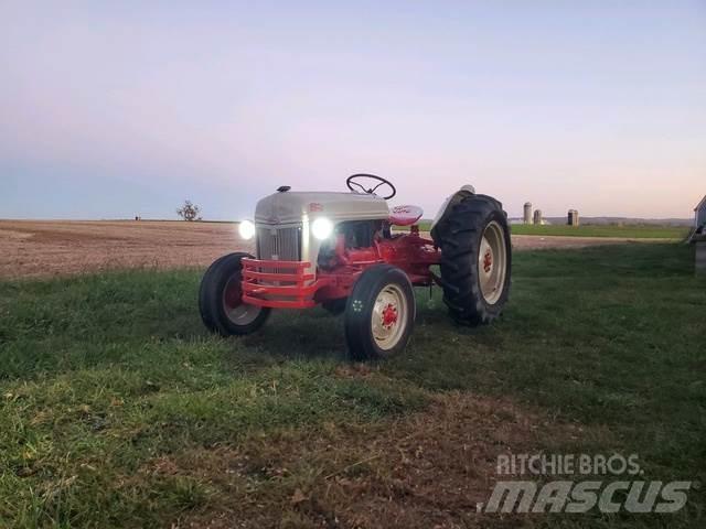 Ford 8 N Tractor Construction - Autres