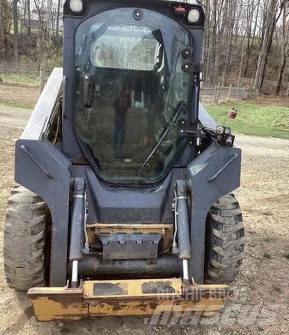 John Deere 318D Construction - Autres