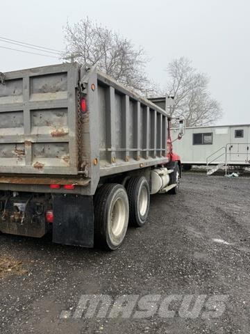 Mack Vision Autre fourgon / utilitaire