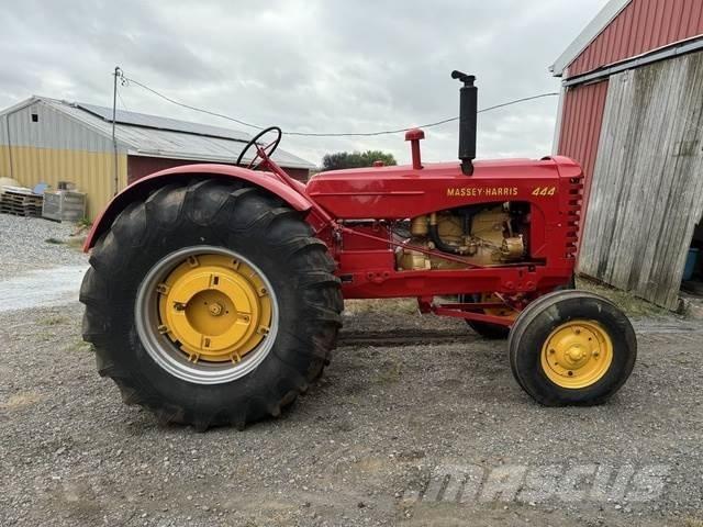  Massey Harris 444 Construction - Autres