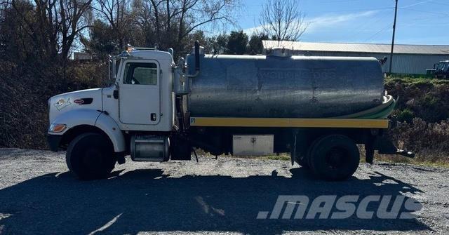 Peterbilt 335 Autre camion