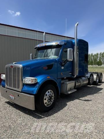 Peterbilt 567 Autre fourgon / utilitaire