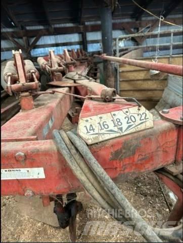 White 598 Plow Construction - Autres