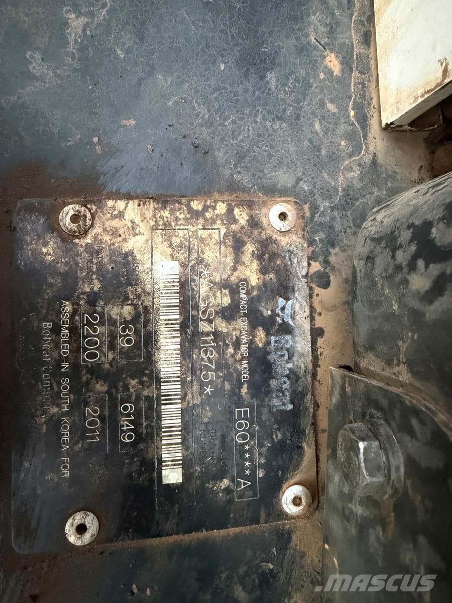 Bobcat E60 Pelle sur chenilles