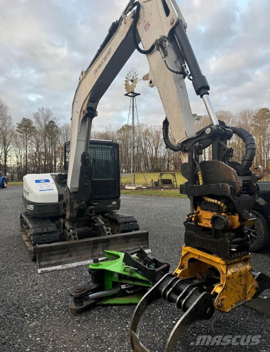 Bobcat E85 Pelle sur chenilles