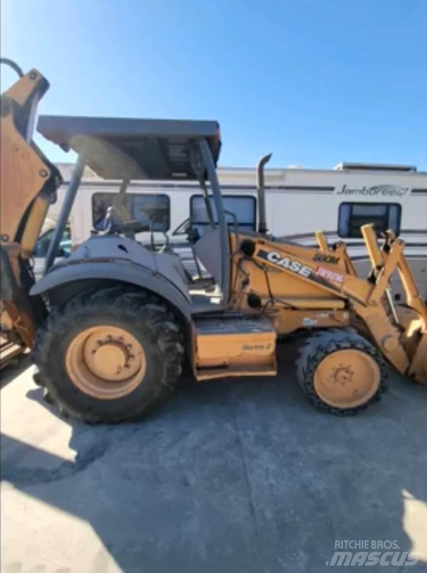 CASE 580M Tractopelle