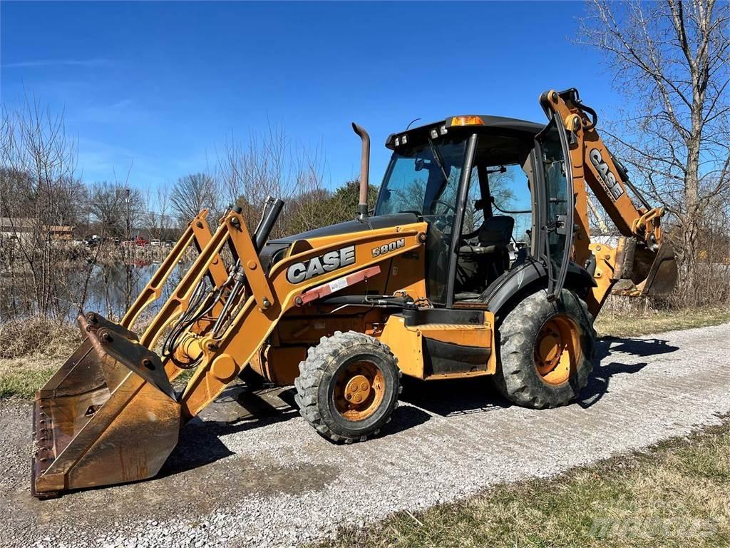 CASE 580N Tractopelle