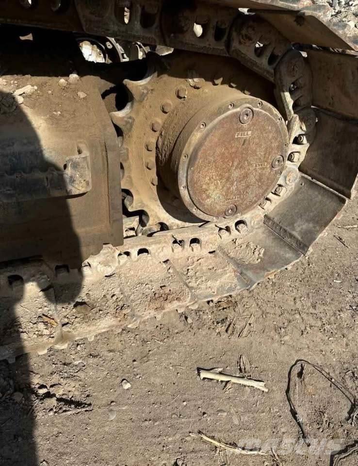 CASE CX160 Pelle sur chenilles