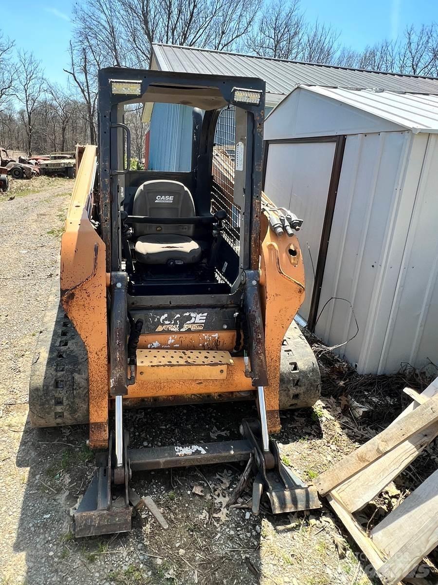 CASE TR270 Chargeuse compacte