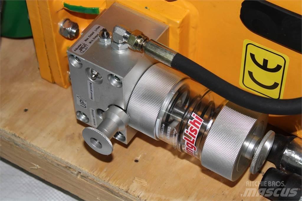 CAT  Marteau hydraulique