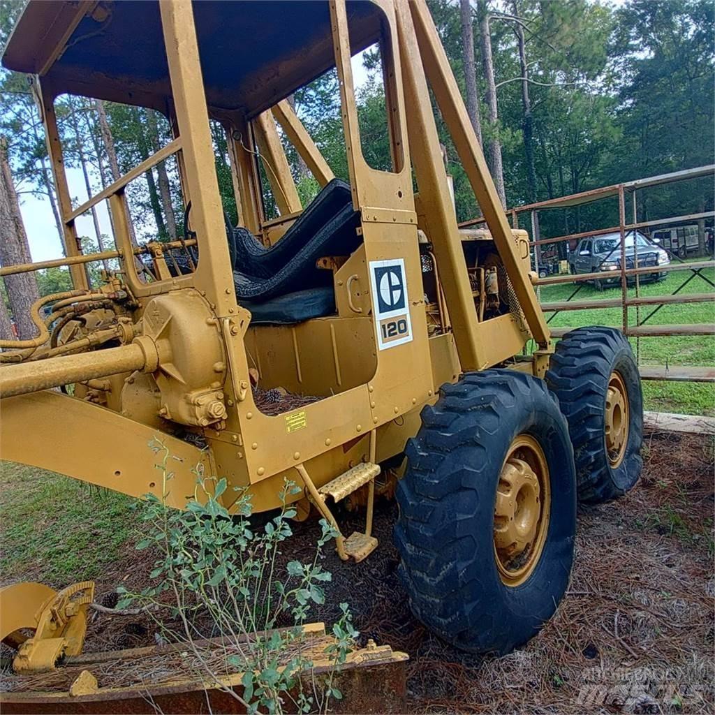 CAT 120 Niveleuse