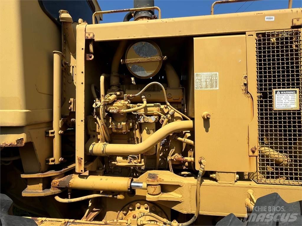 CAT 120G Niveleuse