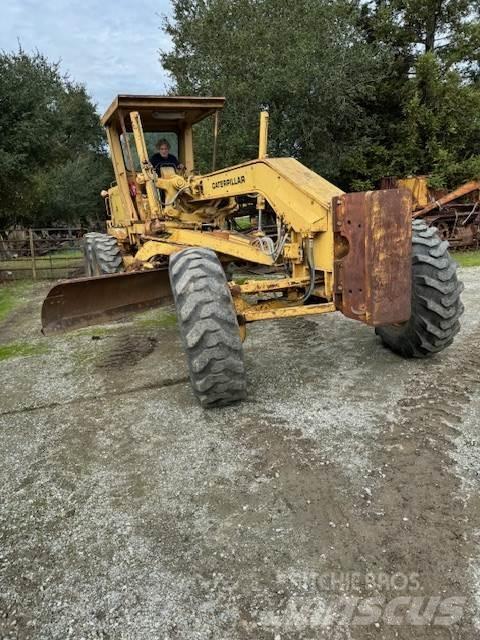 CAT 12G Niveleuse