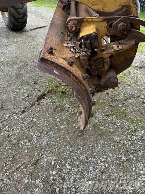 CAT 12G Niveleuse