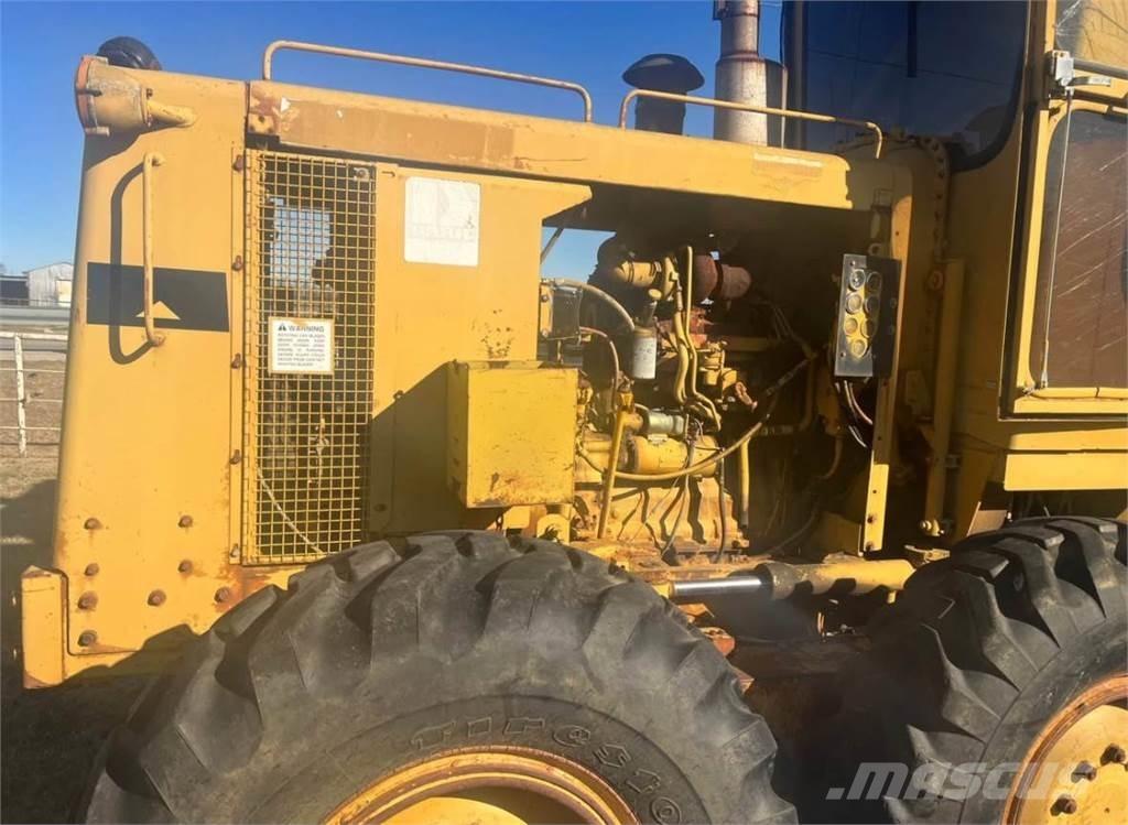 CAT 130G Niveleuse