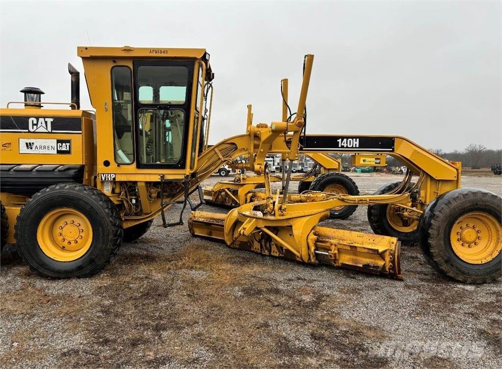 CAT 140H Niveleuse