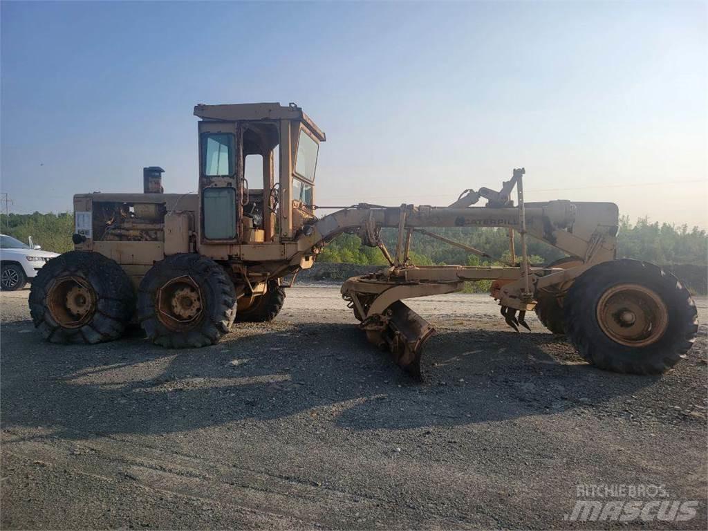 CAT 14E Niveleuse