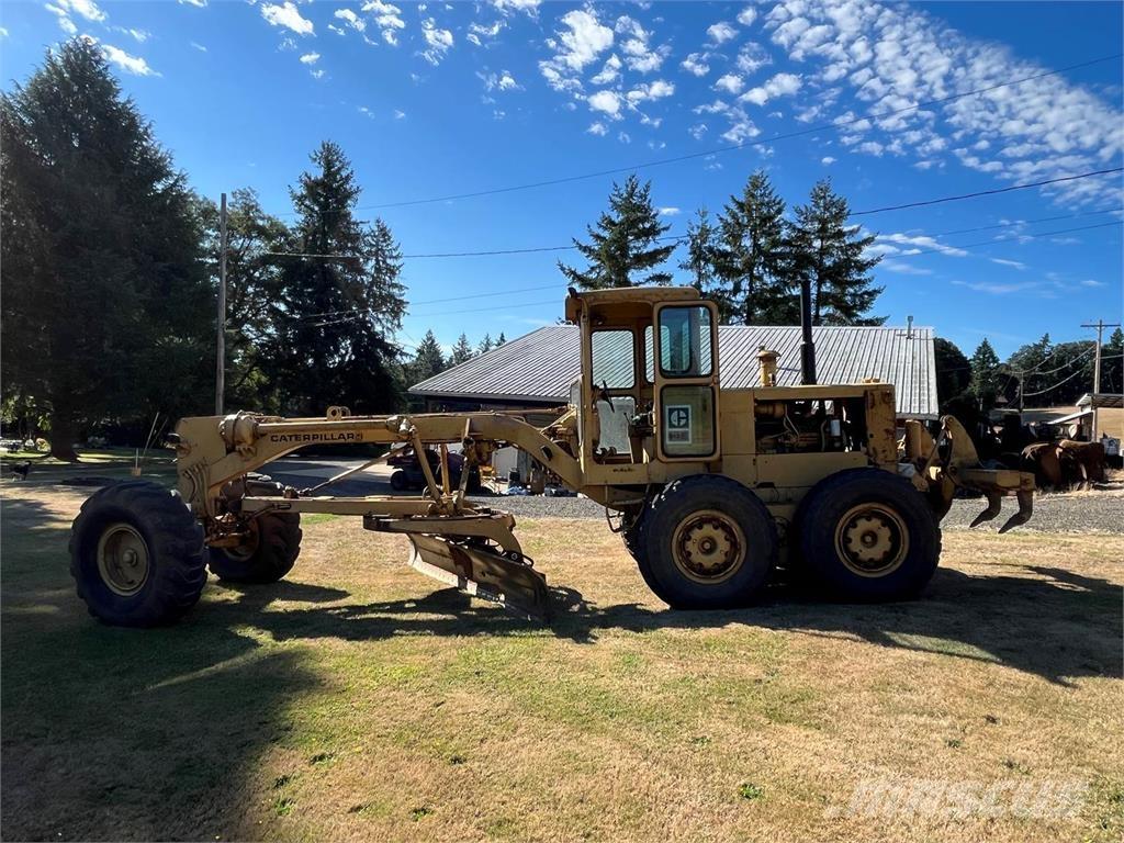 CAT 14E Niveleuse