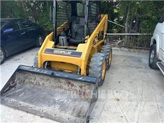 CAT 216B Chargeuse compacte