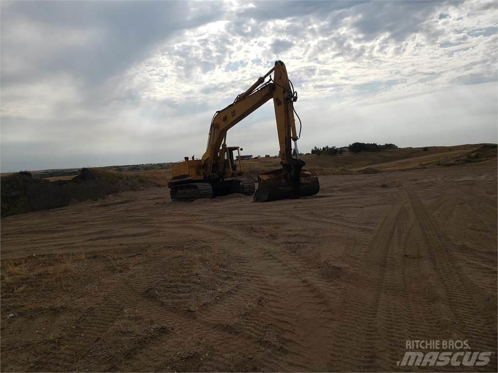 CAT 245 Pelle sur chenilles