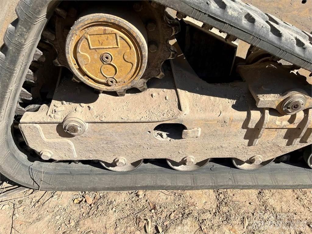 CAT 249D Chargeuse compacte