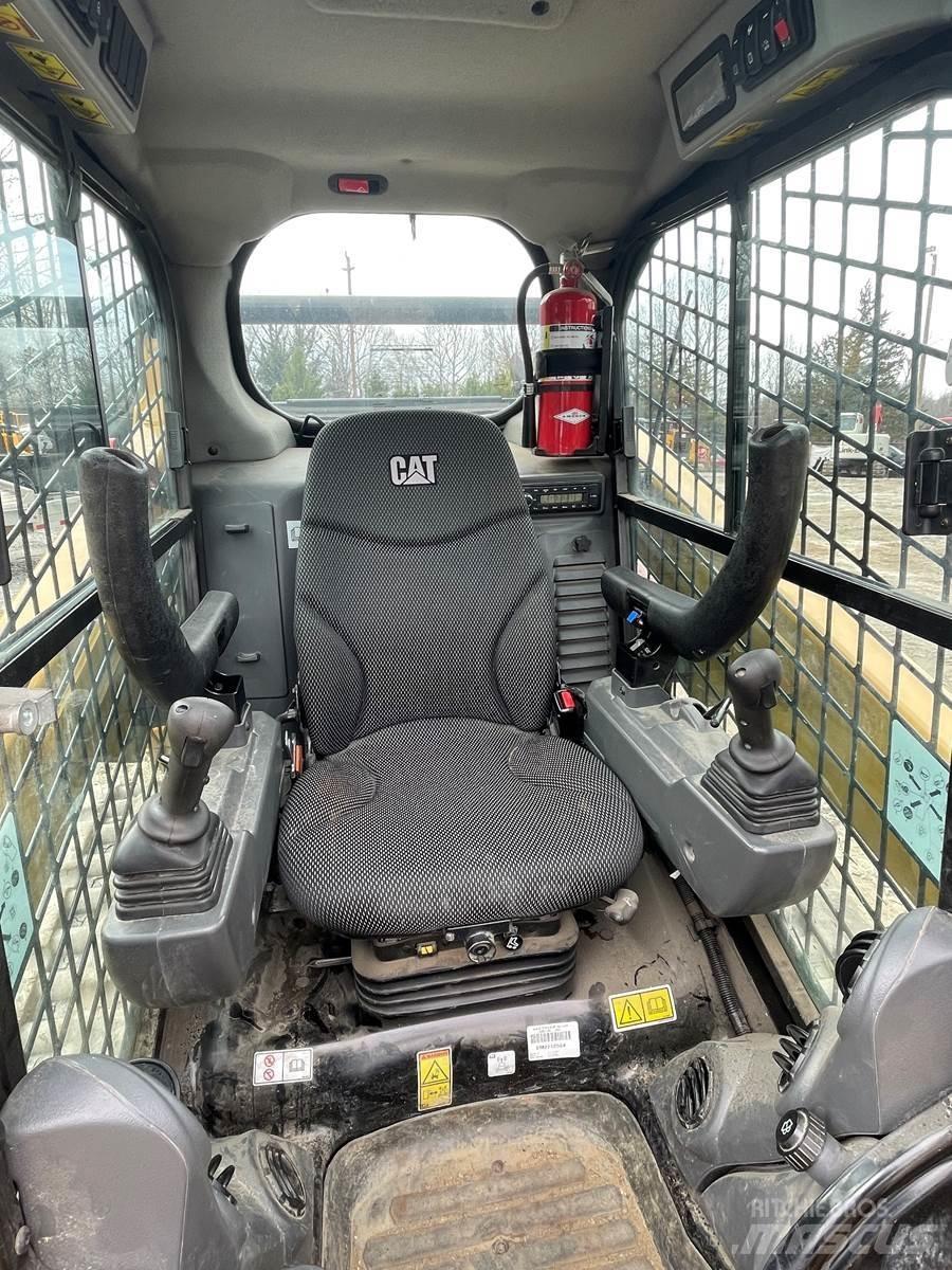 CAT 259D3 Chargeuse compacte