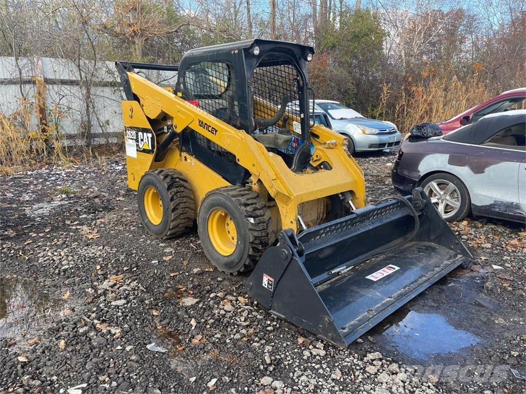 CAT 262D Chargeuse compacte