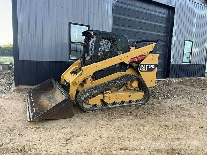 CAT 299D Chargeuse compacte