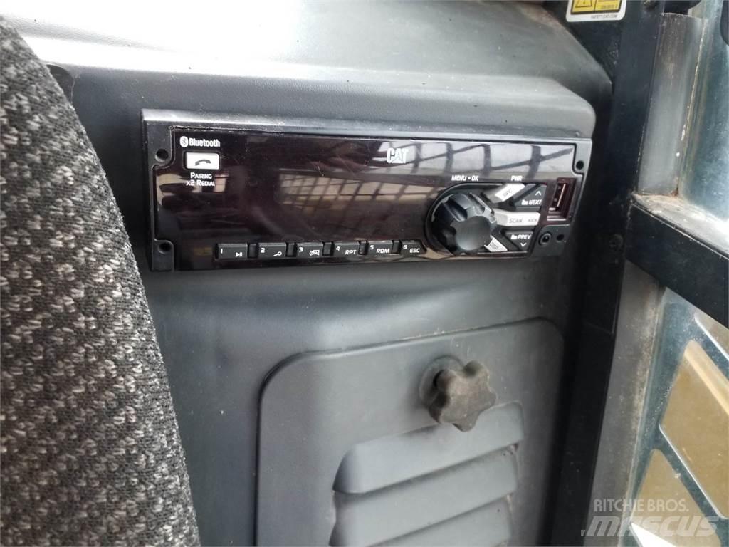 CAT 299D2 Chargeuse compacte