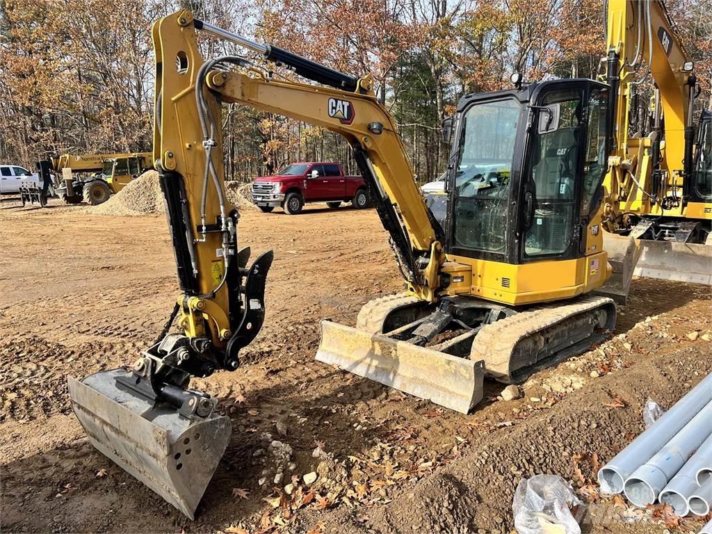 CAT 304 Pelle sur chenilles