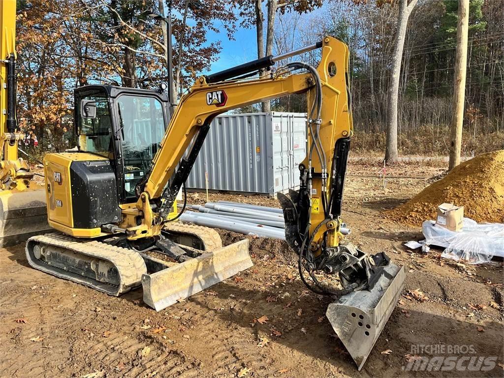CAT 304 Pelle sur chenilles