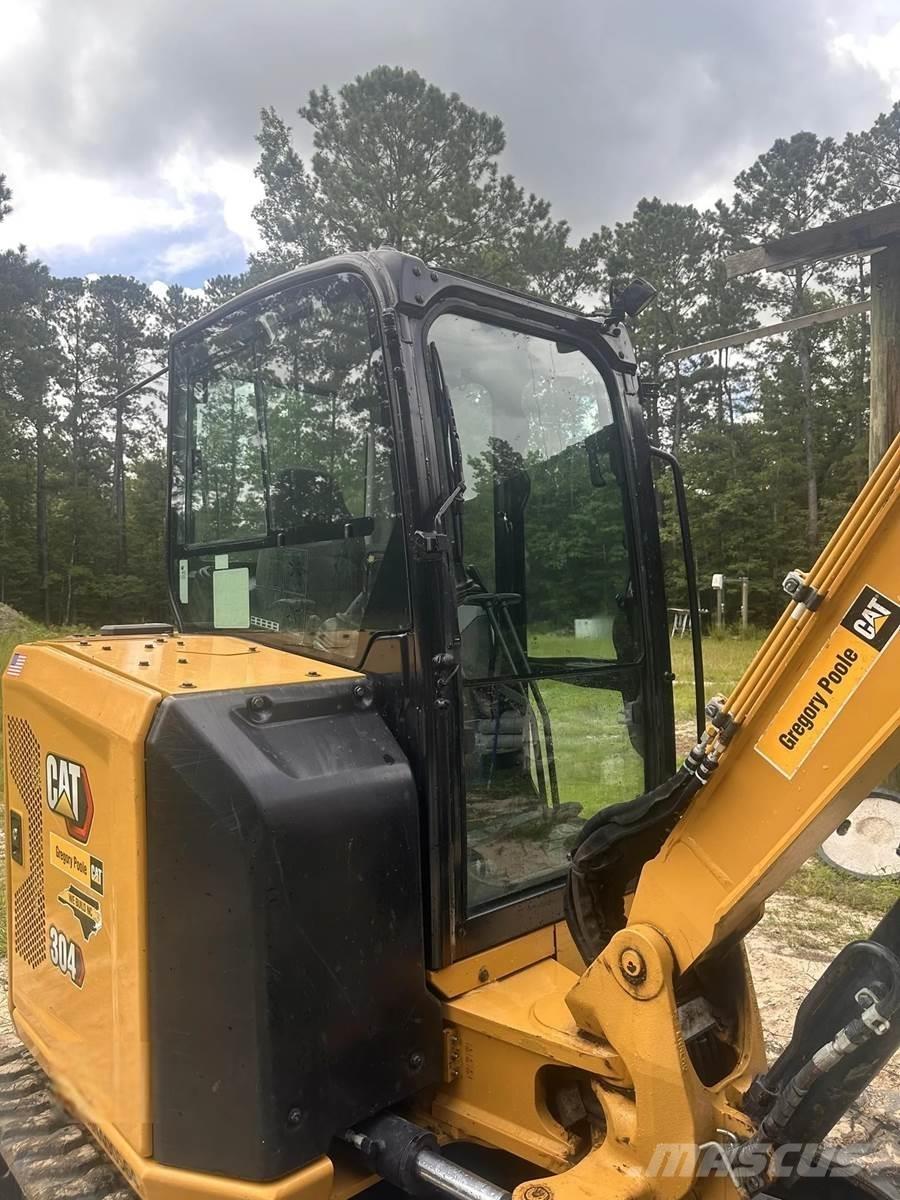 CAT 304 Mini pelle < 7t