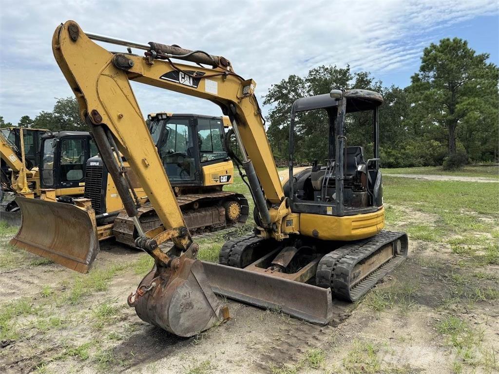 CAT 304 CR Mini pelle < 7t