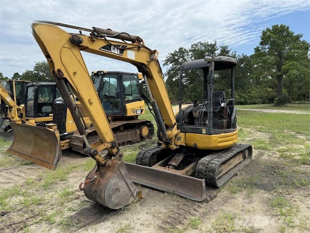 CAT 304 CR Mini pelle < 7t